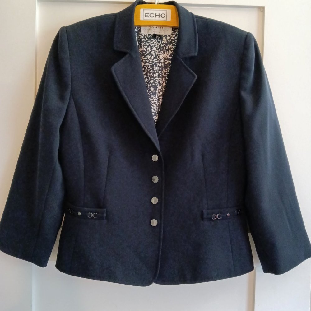 TAHARI Navy 3/4 Sleeve Microfiber Fitted Blazer